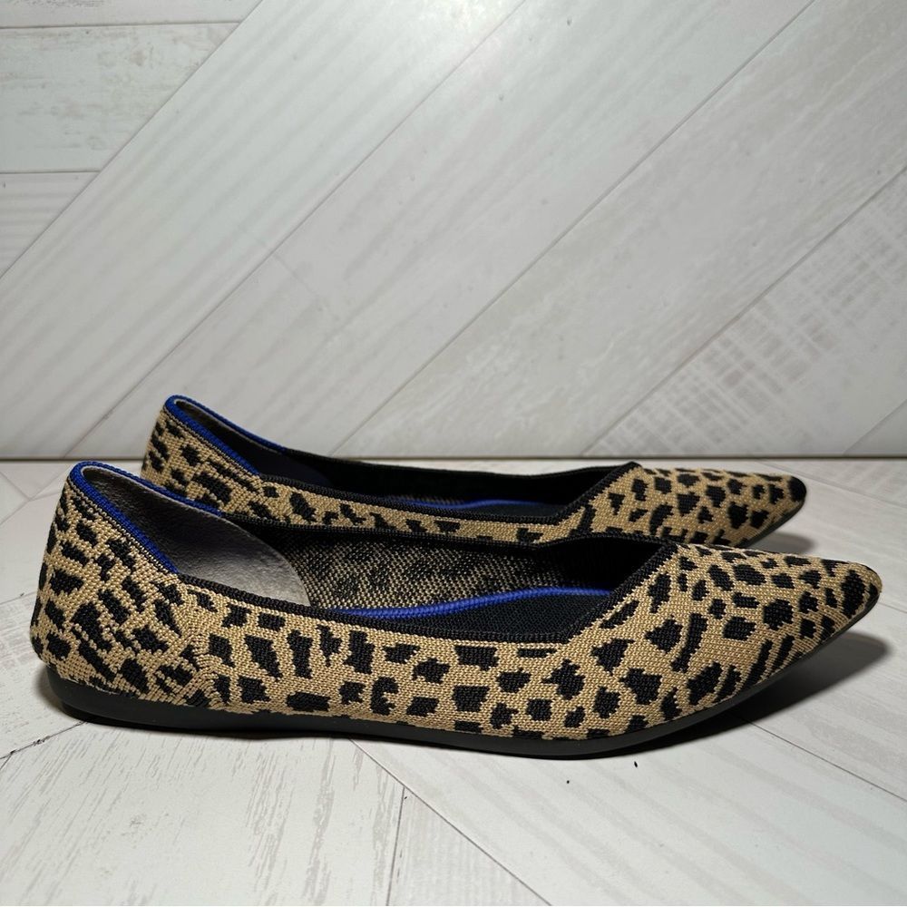 Women’s Rothy’s leopard flats size 8